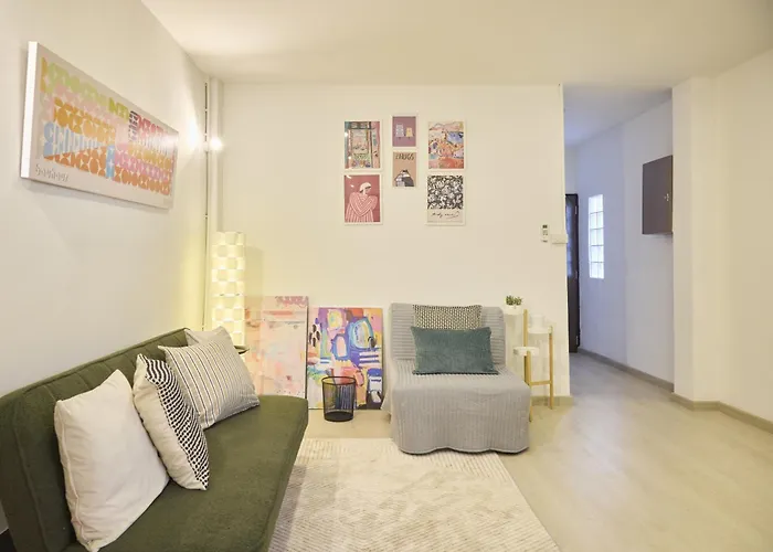 Cozy&modern 6-br Home, 14pax - Central, 5mins Bts * Bangkok
