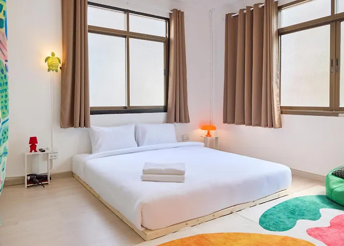 Cozy&modern 6-br Home, 14pax - Central, 5mins Bts Bangkok