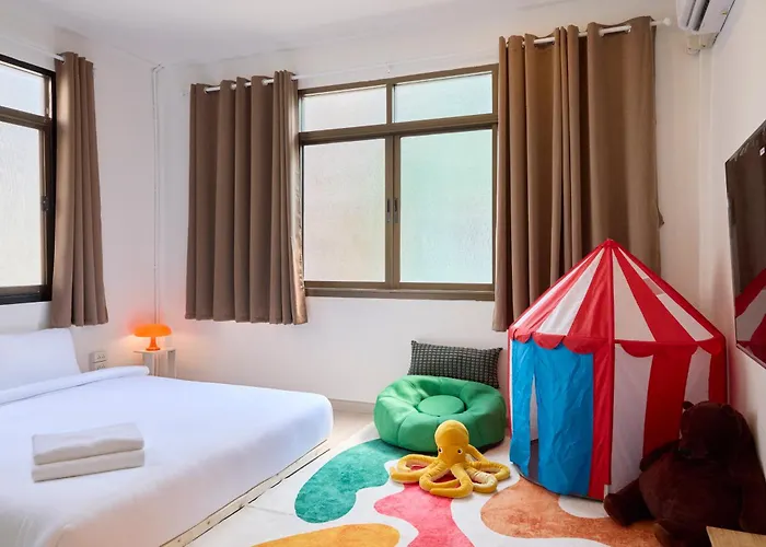 Cozy&modern 6-br Home, 14pax - Central, 5mins Bts