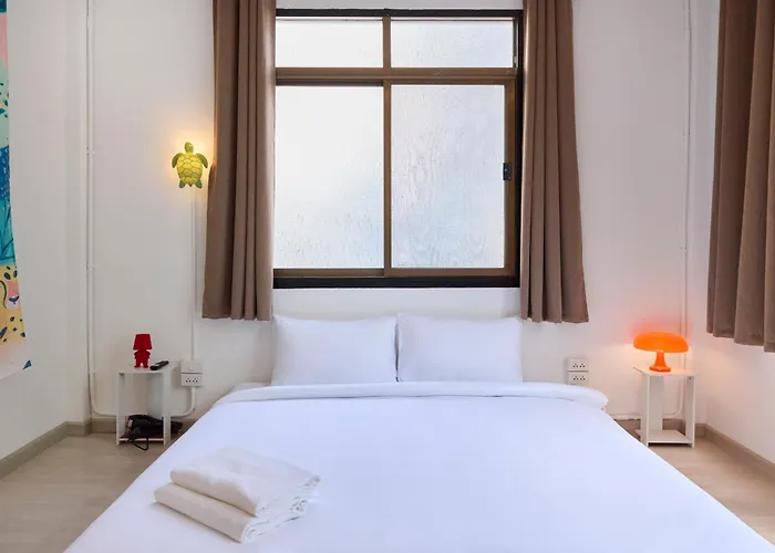Cozy&modern 6-br Home, 14pax - Central, 5mins Bts Bangkok