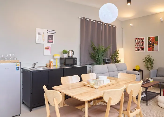 Holiday home Cozy&modern 6-br Home, 14pax - Central, 5mins Bts *